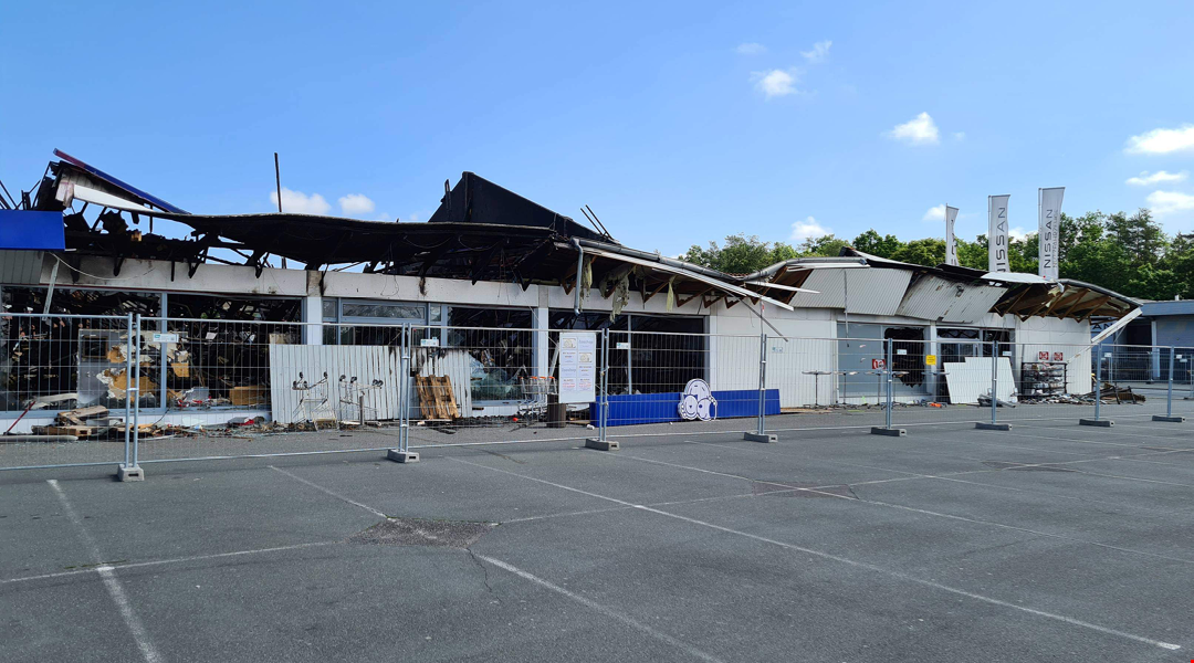 Brandschadensanierung und Geruchsneutrali-sierung: Erfolgreiche Wiederherstellung von 15.000 Artikeln