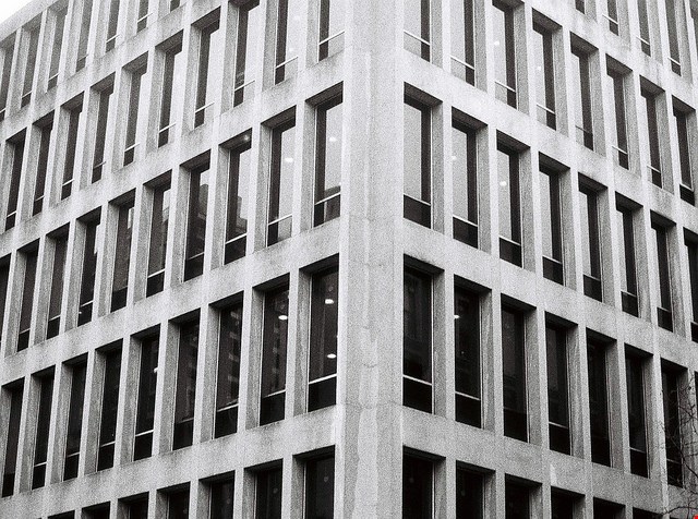 3 Ways Humidity Can Damage Concrete